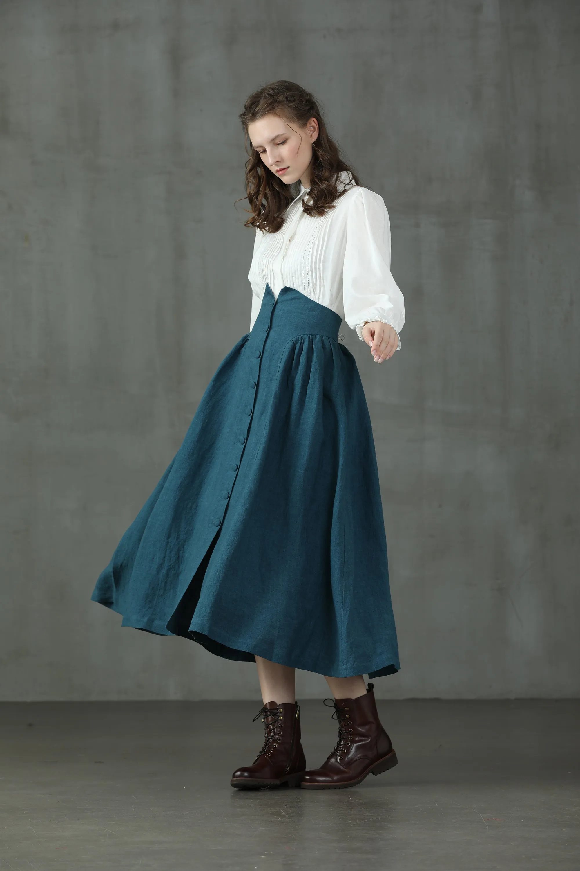 Jo March 31 | Accordion Pleated Linen Shirt