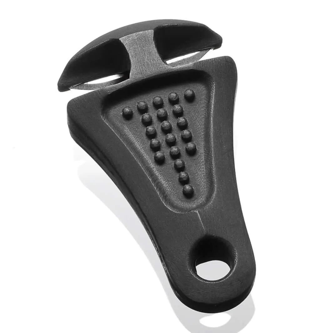 Line Cutterz Zipper Pull