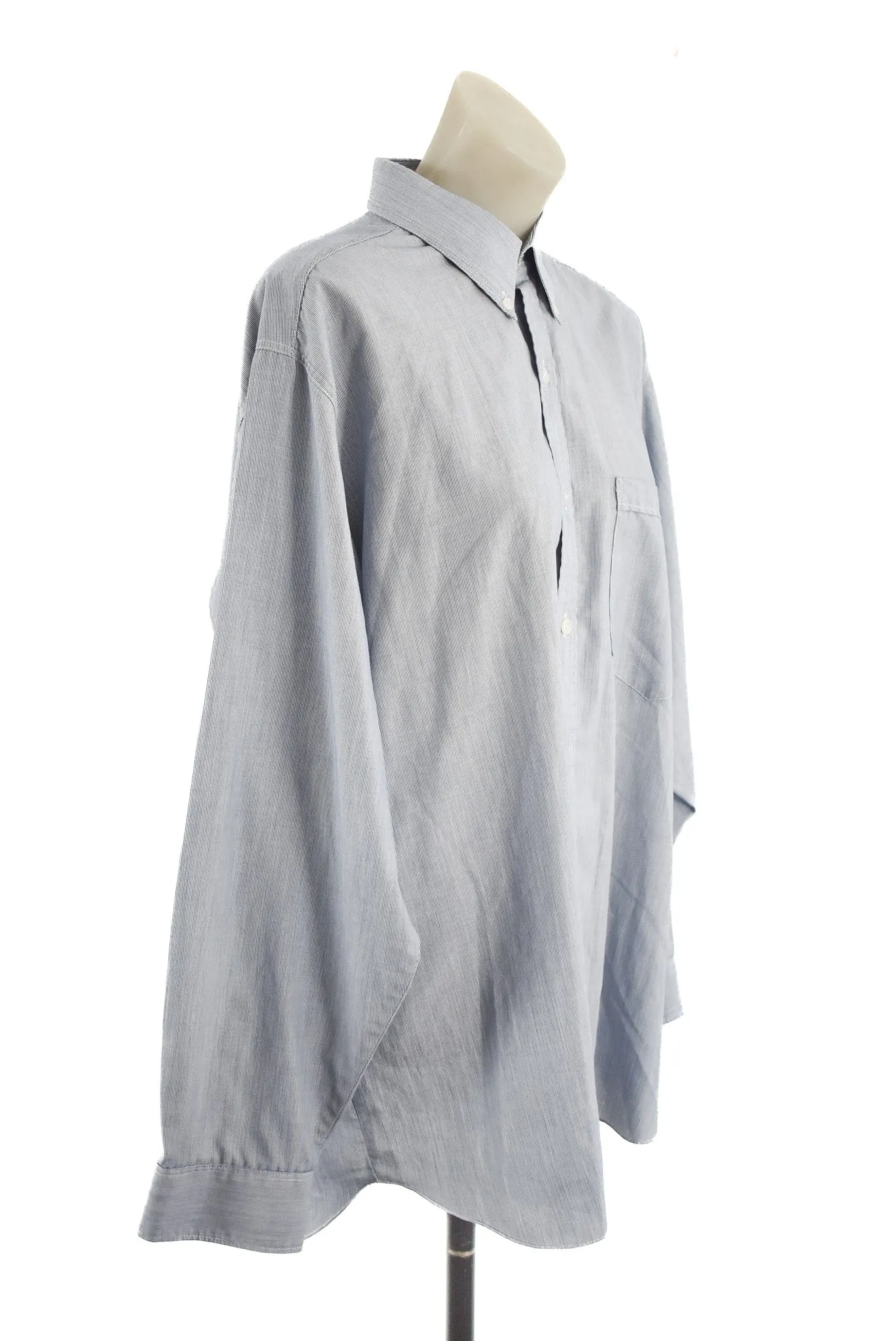 Manhattan NZ made cotton dress shirt, L