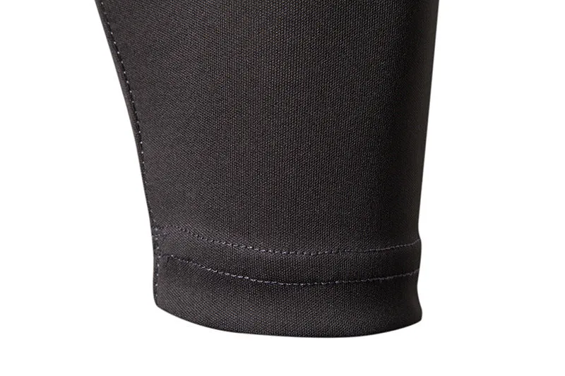 Men's Long-Sleeved Top With Stitching Around Neck